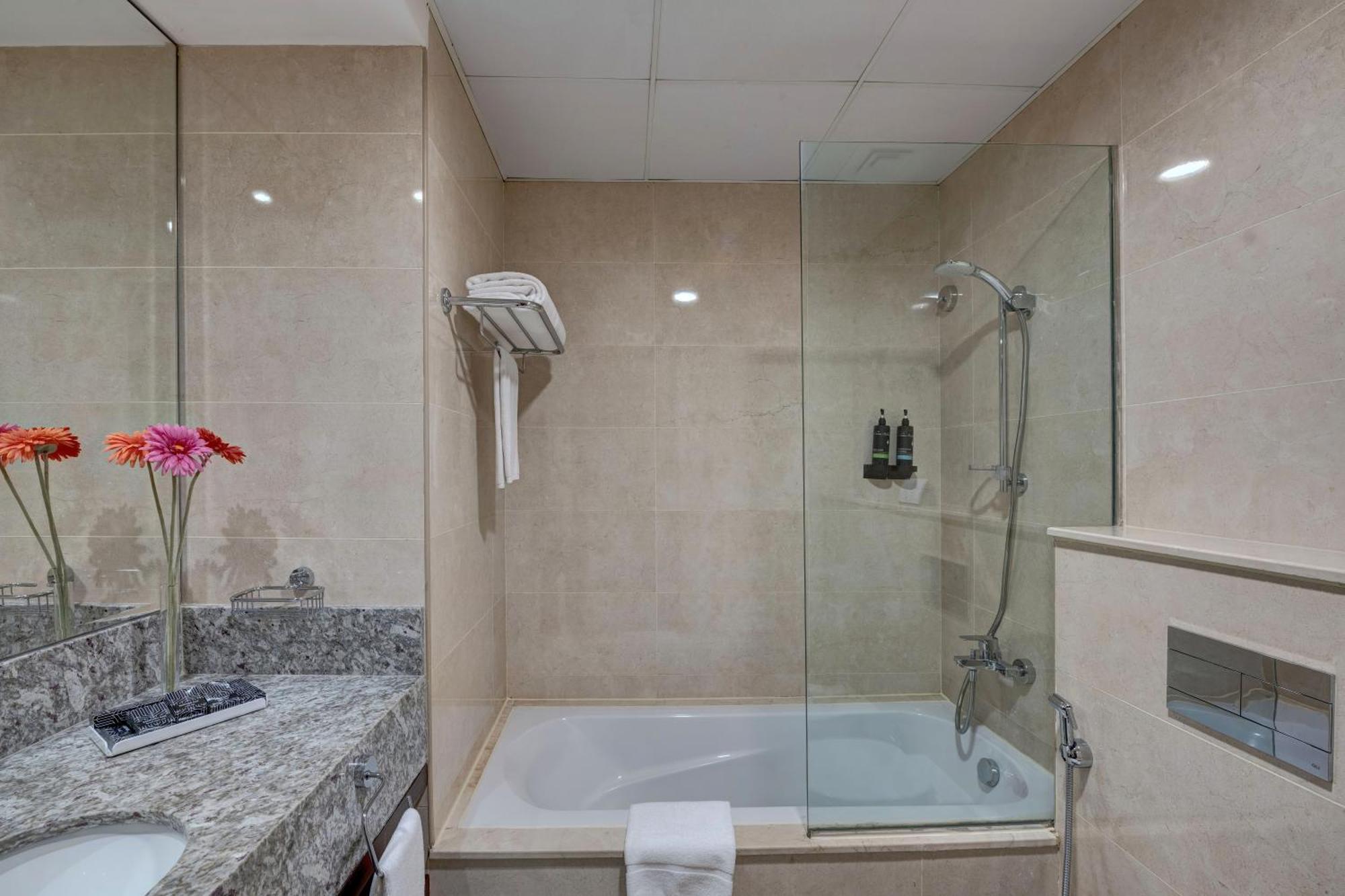 Suha Park Hotel Apartments, Waterfront Jaddaf ドバイ 部屋 写真