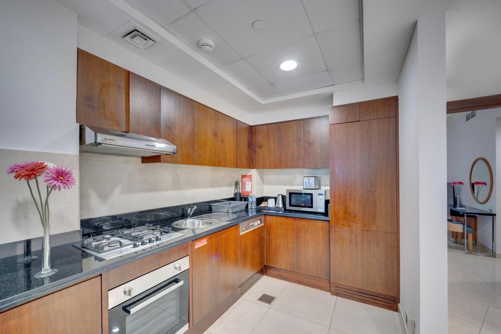 Suha Park Hotel Apartments, Waterfront Jaddaf ドバイ エクステリア 写真