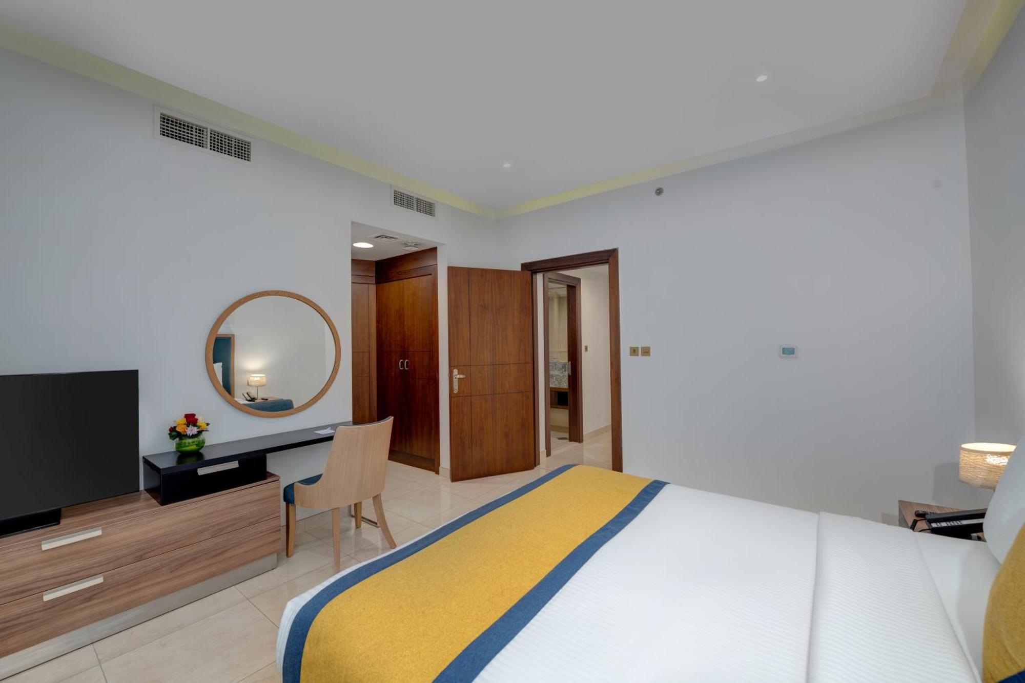 Suha Park Hotel Apartments, Waterfront Jaddaf ドバイ エクステリア 写真